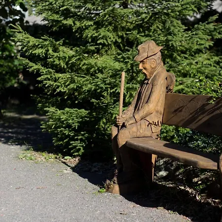 Le Freudeneck Hotel 2*