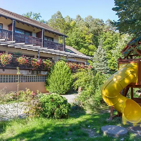 Le Freudeneck Hotel